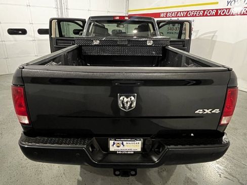 Used 2016 RAM 3500 Tradesman w/ Popular Equipment Group image 13