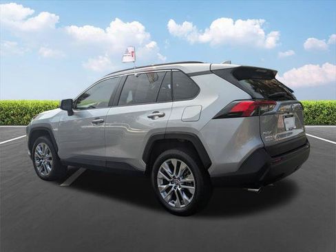 Certified 2023 Toyota RAV4 XLE Premium FWD image 8