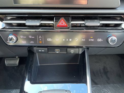 New 2026 Kia Niro LX FWD image 21