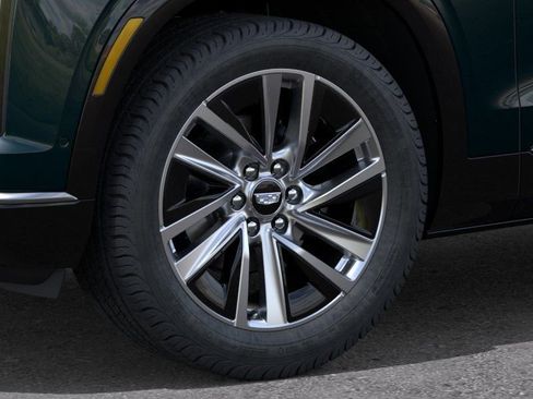 New 2026 Cadillac Vistiq Luxury w/ LPO, Floor Liner Package AWD/4WD image 9