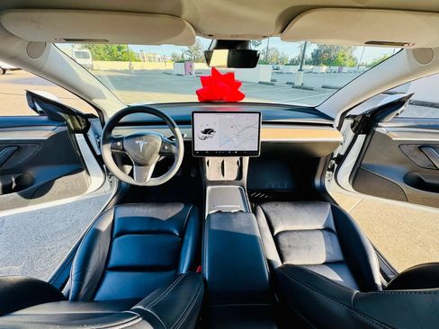 Used 2021 Tesla Model 3 Standard Range Plus RWD image 22