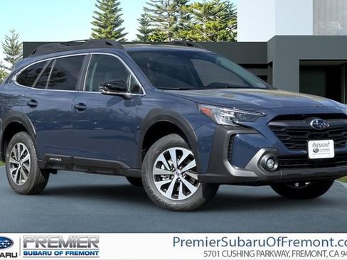New 2025 Subaru Outback Premium AWD/4WD image 1