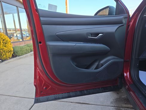 Certified 2025 Hyundai Tucson SEL image 15