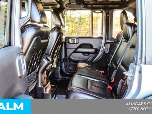 Used 2021 Jeep Wrangler Unlimited Rubicon w/ Uconnect 4C Nav & Sound Group AWD/4WD image 18