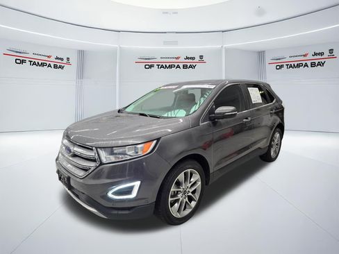 Used 2018 Ford Edge Titanium w/ Equipment Group 302A AWD/4WD image 2