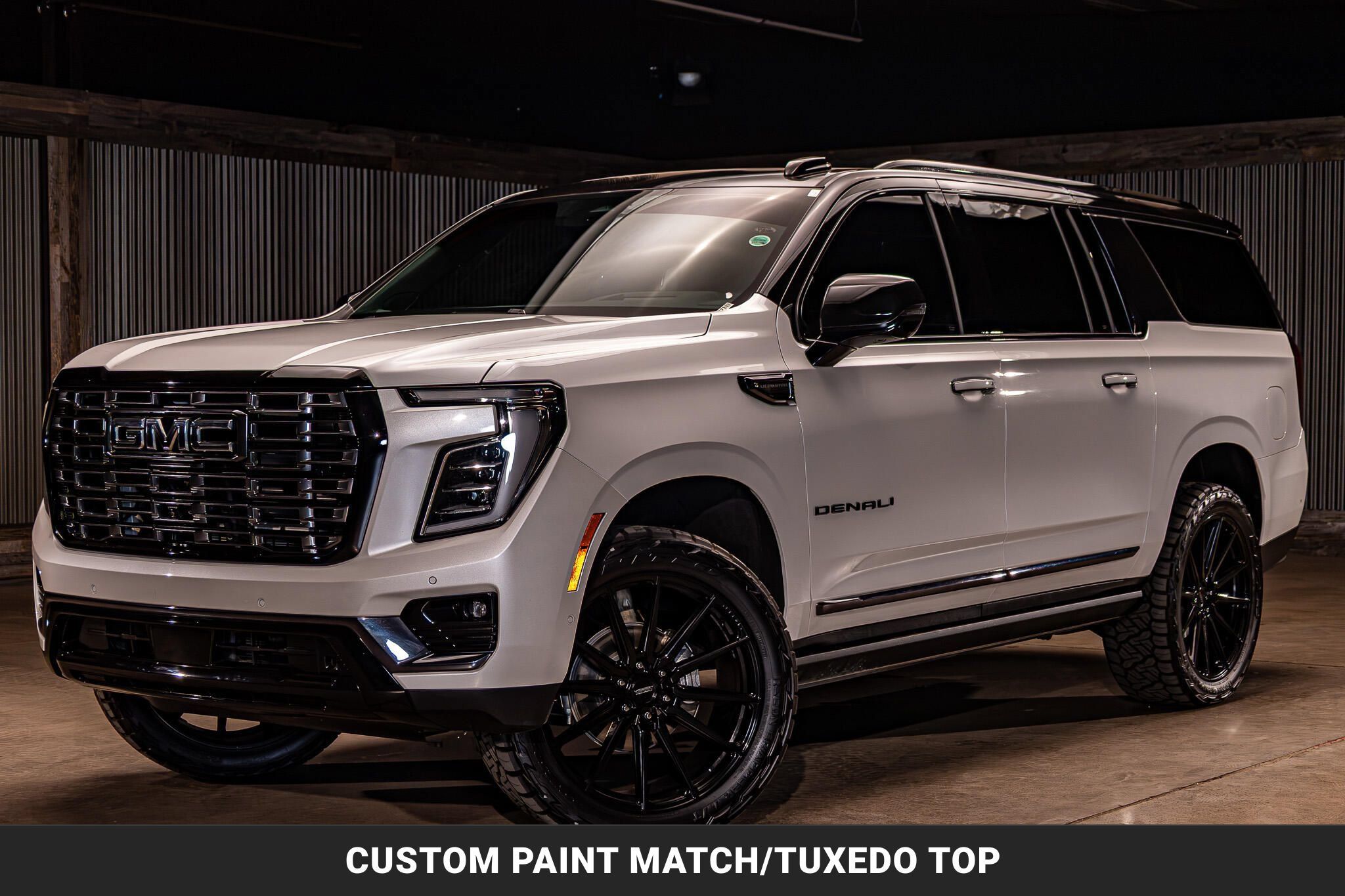 Used 2025 GMC Yukon XL Denali Ultimate AWD/4WD image 5