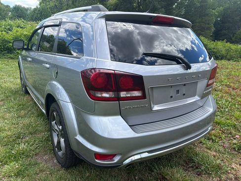 Used 2016 Dodge Journey Crossroad w/ Popular Equipment Group FWD image 7