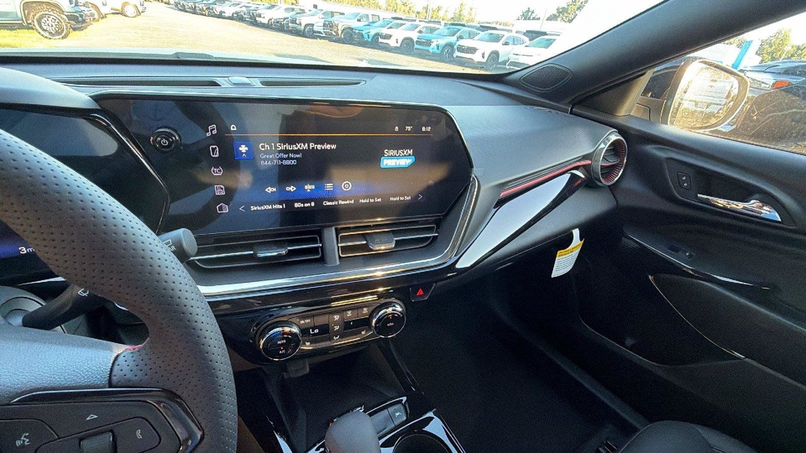 New 2026 Chevrolet Trax RS w/ Sunroof Package FWD image 27