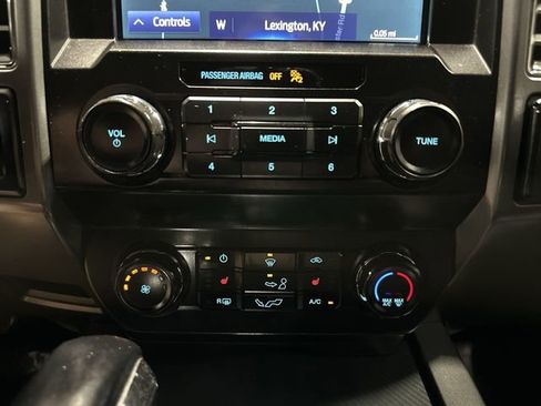 Certified 2020 Ford F150 XLT w/ Equipment Group 302A Luxury AWD/4WD image 20