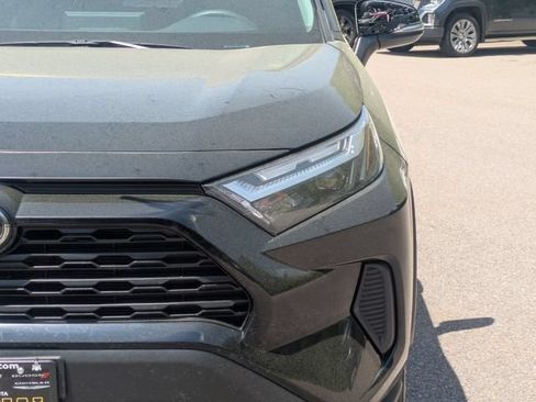 Used 2025 Toyota RAV4 XLE AWD/4WD image 13