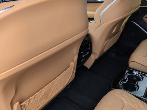 New 2025 Jeep Grand Cherokee L Summit image 17