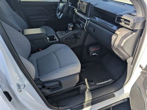 Used 2024 Toyota Tacoma SR5 w/ SR5 Upgrade Package image 12