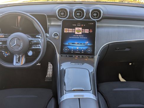 Used 2025 Mercedes-Benz GLC 43 AMG AMG GLC 43 image 22