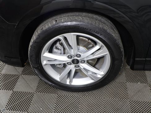 Used 2023 Audi Q3 2.0T Premium w/ Convenience Package AWD/4WD image 18