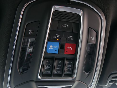 Used 2023 Jeep Wagoneer Series II AWD/4WD image 24