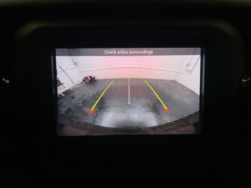 Used 2021 Jeep Wrangler Unlimited Sport AWD/4WD image 6