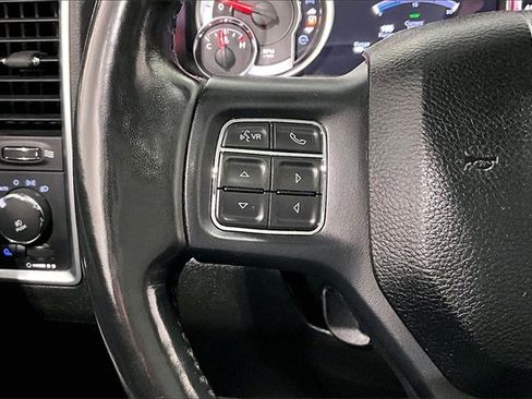 Used 2019 RAM 1500 Classic Warlock image 12