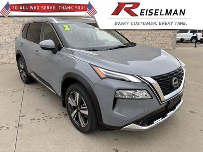 Certified 2022 Nissan Rogue Platinum w/ Head-Up Display Package