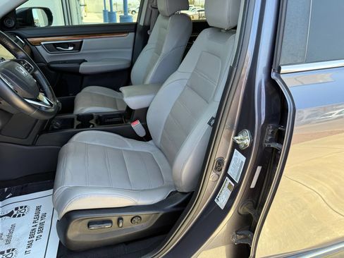 Used 2017 Honda CR-V Touring image 32