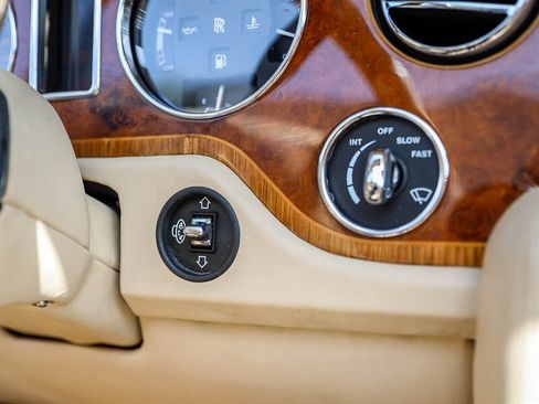 Used 2000 Rolls-Royce Corniche RWD image 43