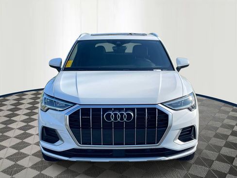 Used 2023 Audi Q3 2.0T Premium image 2