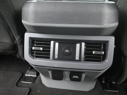 Certified 2024 Ford F350 XLT AWD/4WD image 16
