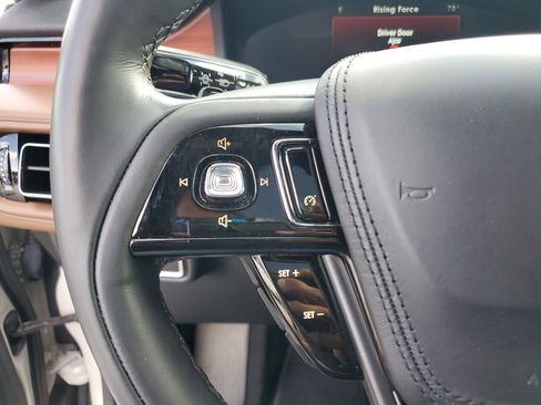 Certified 2022 Lincoln Aviator Reserve w/ Elements Package Plus image 21