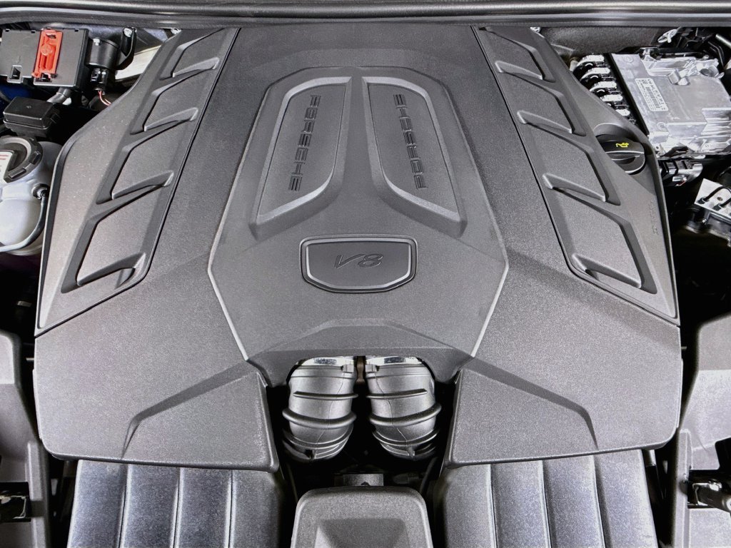 Certified 2026 Porsche Cayenne S AWD/4WD image 29