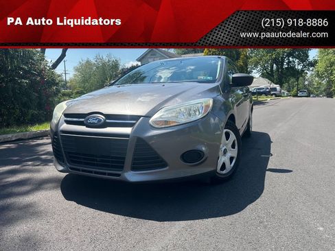 Used 2014 Ford Focus S FWD image 1