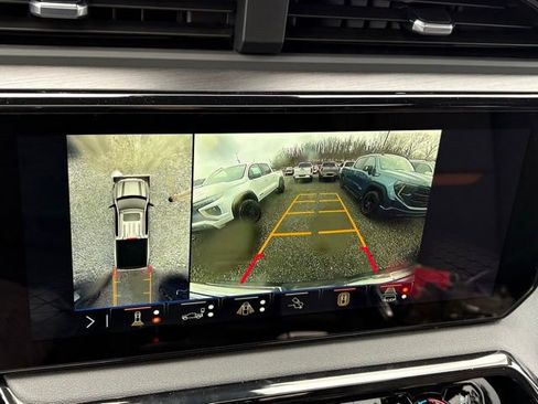 New 2026 GMC Sierra 1500 AT4 w/ Technology Package image 9