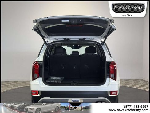 Used 2022 Hyundai Palisade SEL w/ 8P Bench Seat Package AWD/4WD image 9
