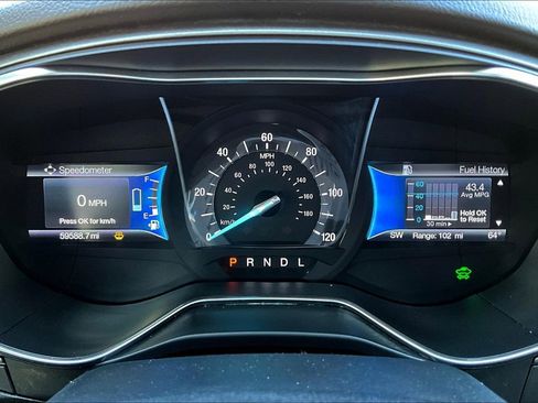 Used 2018 Ford Fusion S image 22