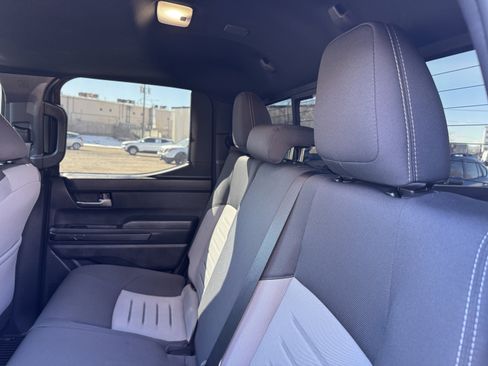 Used 2024 Toyota Tacoma TRD Off-Road w/ TRD Off Road Upgrade Package image 15