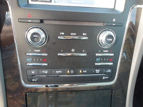 Used 2017 Lincoln Navigator Select image 25