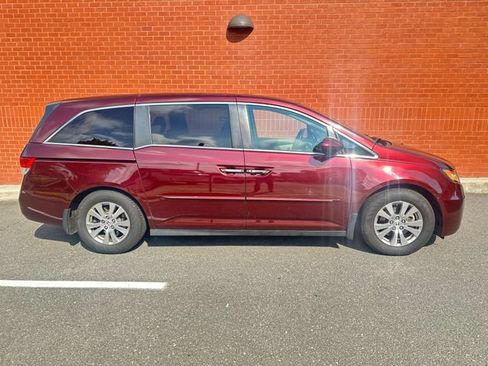 Used 2016 Honda Odyssey EX-L image 2