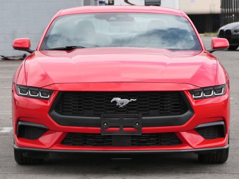 Used 2024 Ford Mustang Premium RWD image 7