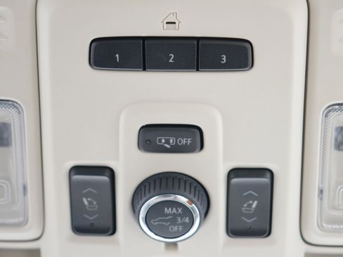 Used 2024 GMC Yukon Denali w/ Max Trailering Package image 37