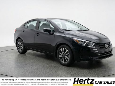 Used 2025 Nissan Versa SV image 1