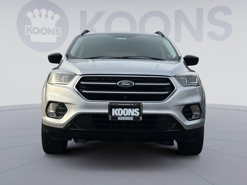 Used 2018 Ford Escape SE w/ SE Sport Appearance Package image 11