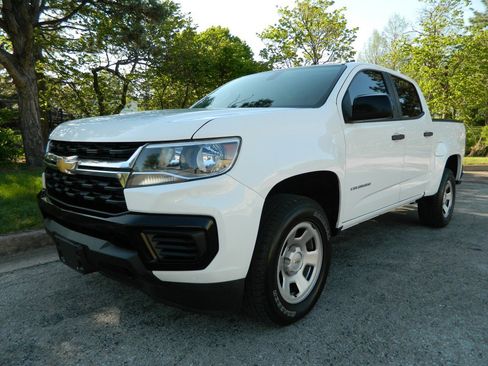 Used 2021 Chevrolet Colorado W/T w/ WT Convenience Package AWD/4WD image 1