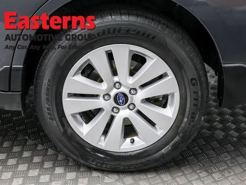 Used 2019 Subaru Outback 2.5i Premium image 8