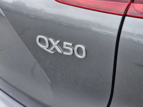 Used 2019 INFINITI QX50 Essential w/ Proactive Package AWD/4WD image 11