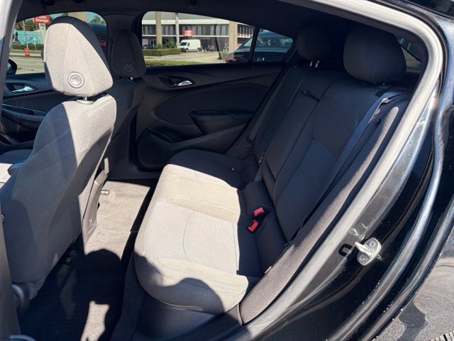 Used 2018 Chevrolet Cruze LT w/ Redline Edition FWD image 15
