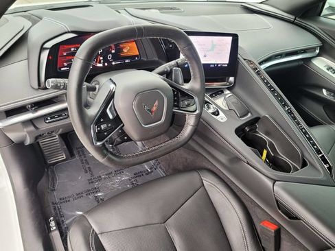 Used 2020 Chevrolet Corvette Stingray Preferred Cpe w/ 2LT Preferred Equipment Group RWD image 13