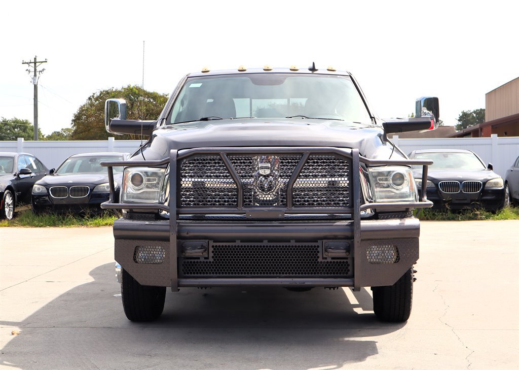 Used 2014 RAM 3500 Laramie w/ Protection Group AWD/4WD image 2