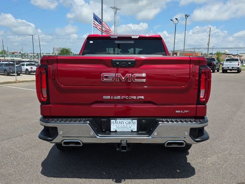 Used 2025 GMC Sierra 1500 SLT w/ SLT Premium Plus Package AWD/4WD image 4