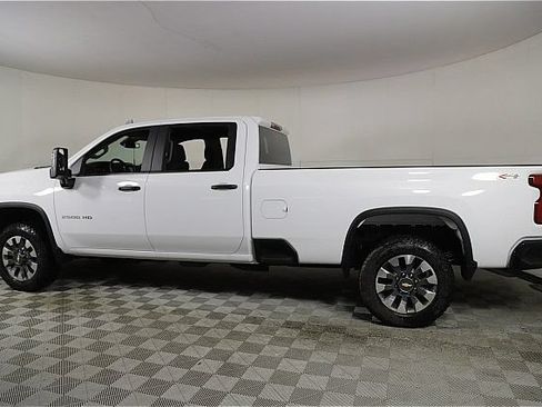 New 2025 Chevrolet Silverado 2500 Custom w/ Custom Value Package AWD/4WD image 4