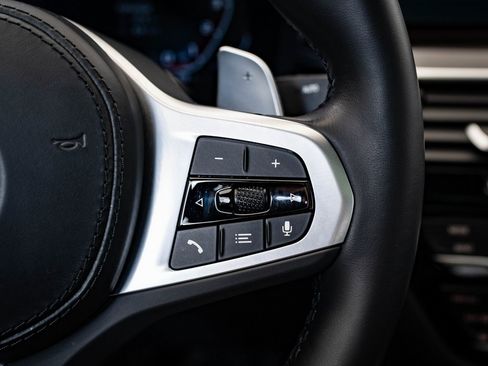 Used 2023 BMW 540i w/ M Sport Package image 27