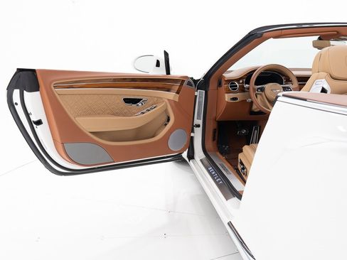 Certified 2020 Bentley Continental GT image 18