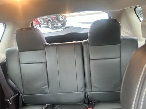 Used 2017 Jeep Compass High Altitude image 16